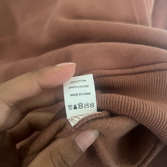 Rust Hoodie with White Graphic sweat suit - Picture 4 of 9